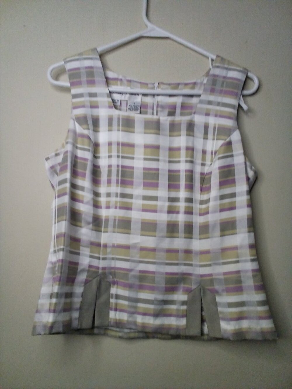 Betsy Lauren Top Women 8 Sleeveless Pattern Tan Purple
